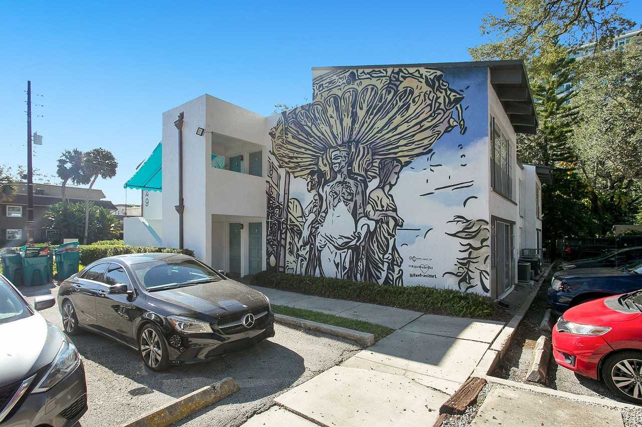 The James Apartments | 1 Bedroom Apartments in Orlando, FL - Photo 2 of 11