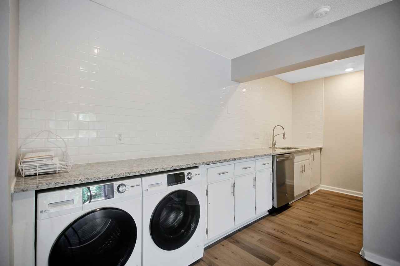 The James Apartments | 1 Bedroom Apartments in Orlando, FL - Photo 7 of 11