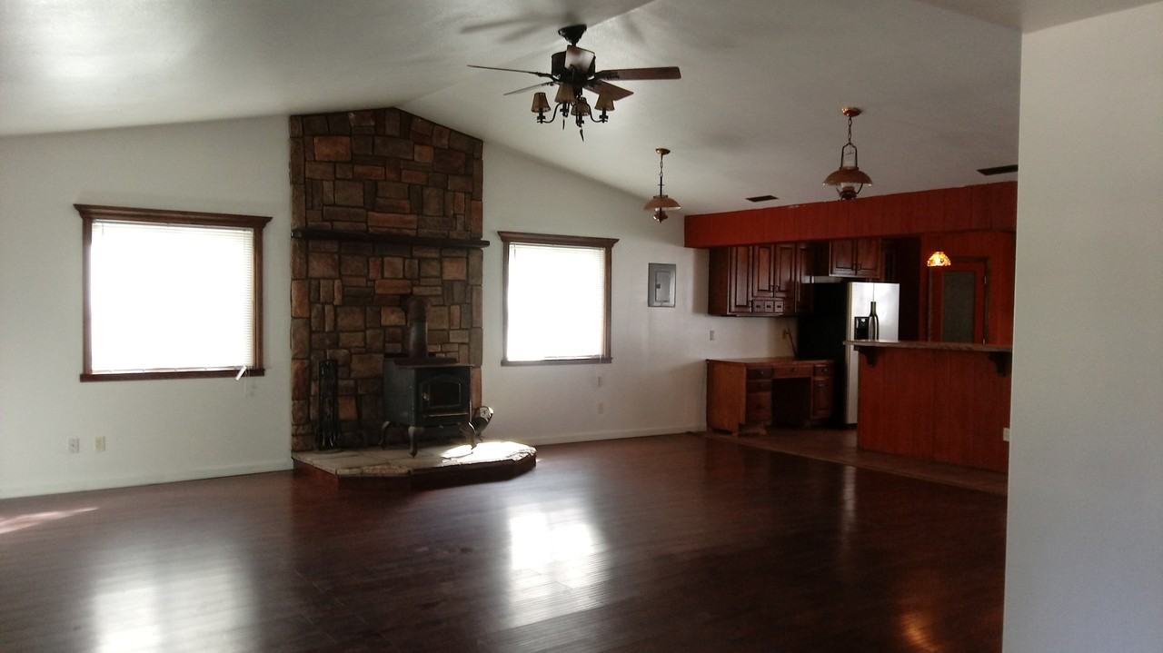 2043 Se 41st St - Photo 7 of 36