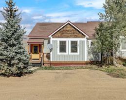 141 E Grand Ave  