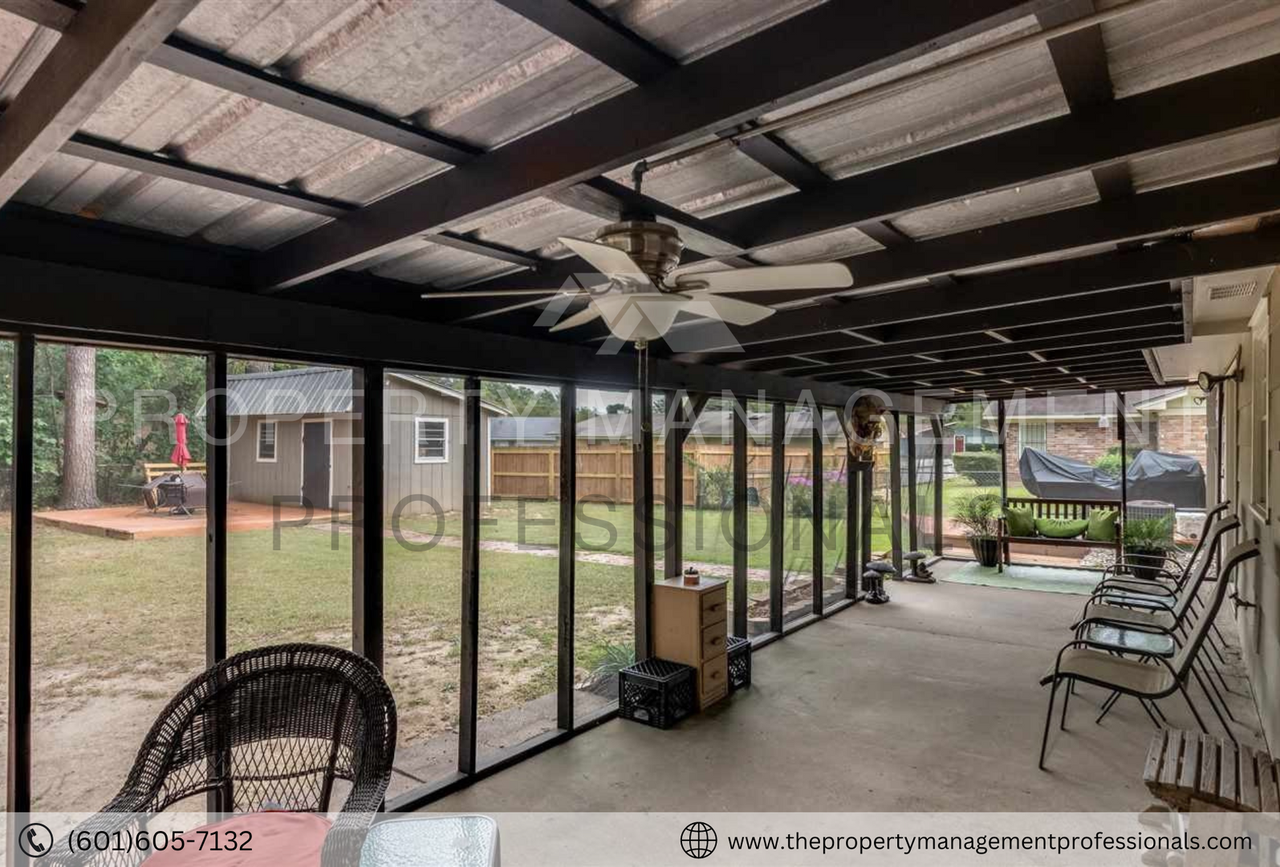 1258 Deerfield Ln - Photo 6 of 36