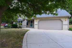 featured image of 14920 Oakland Ave