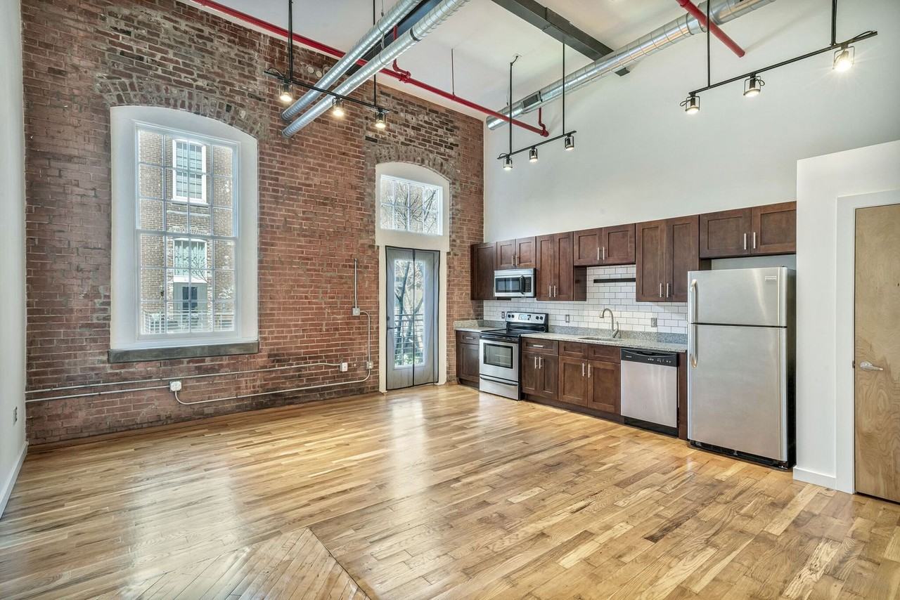 1350 Rose Park Dr - Photo 2 of 34