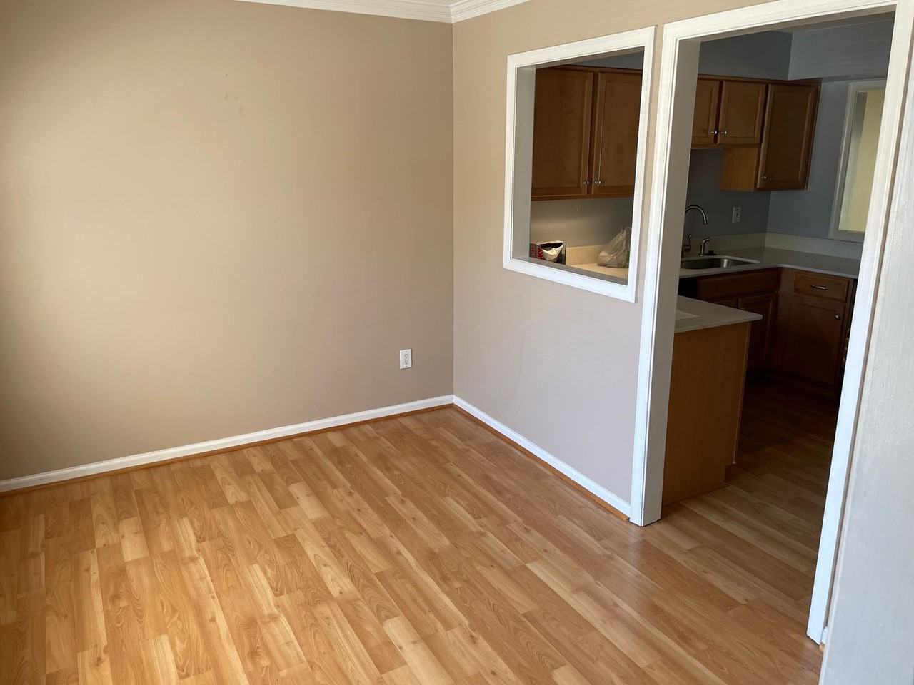 925 Sir Wilfred Cir - Photo 2 of 23