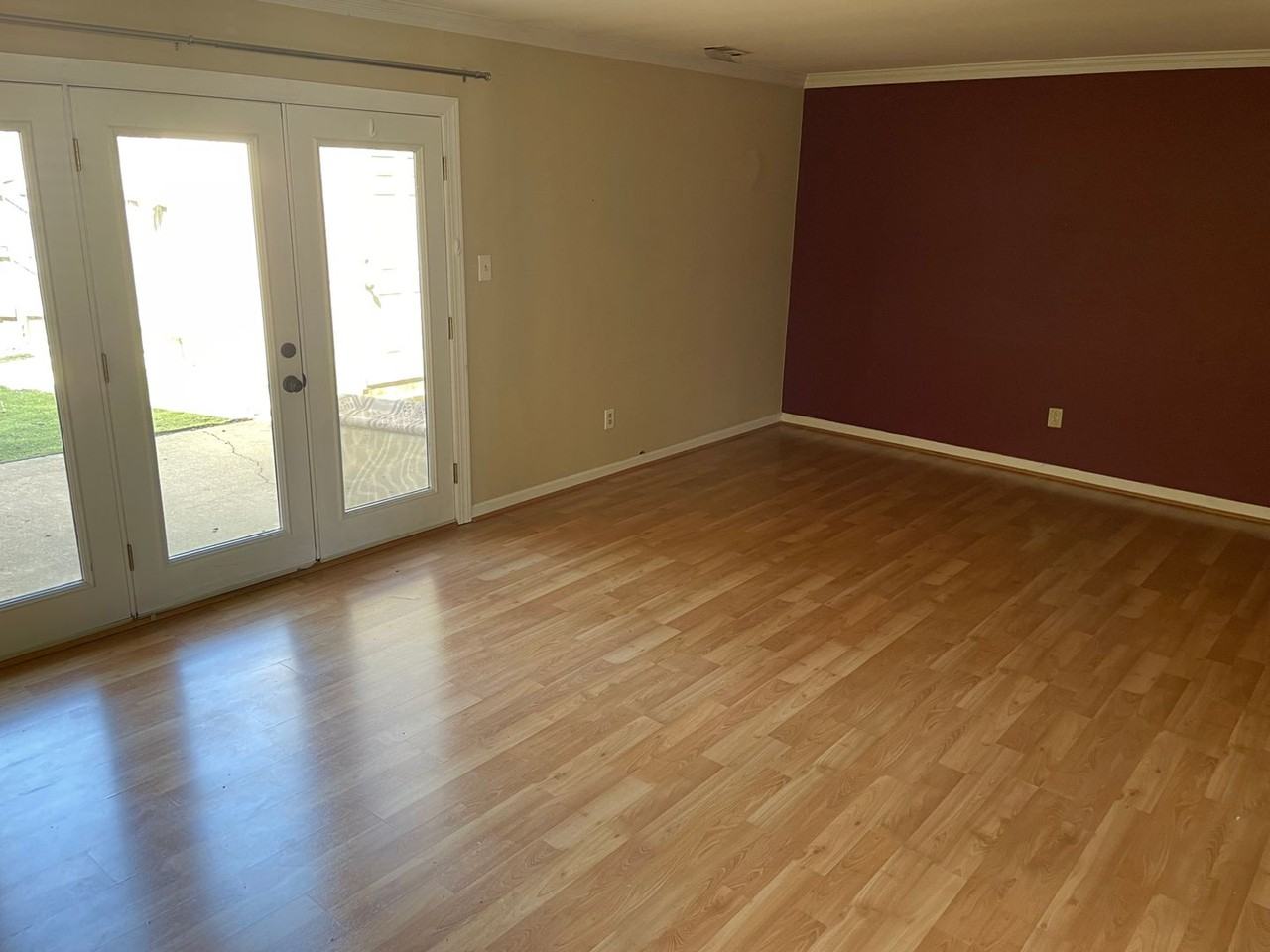 925 Sir Wilfred Cir - Photo 5 of 23