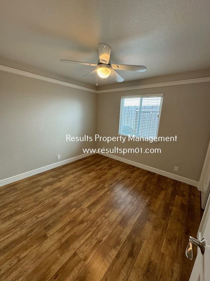 5994 Willowynd Dr - Photo 7 of 13