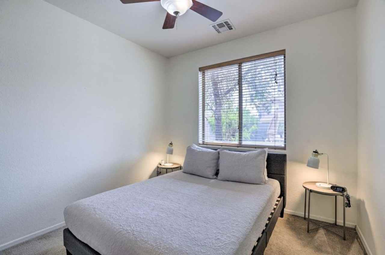 8801 West Palmaire Avenue - Photo 5 of 38