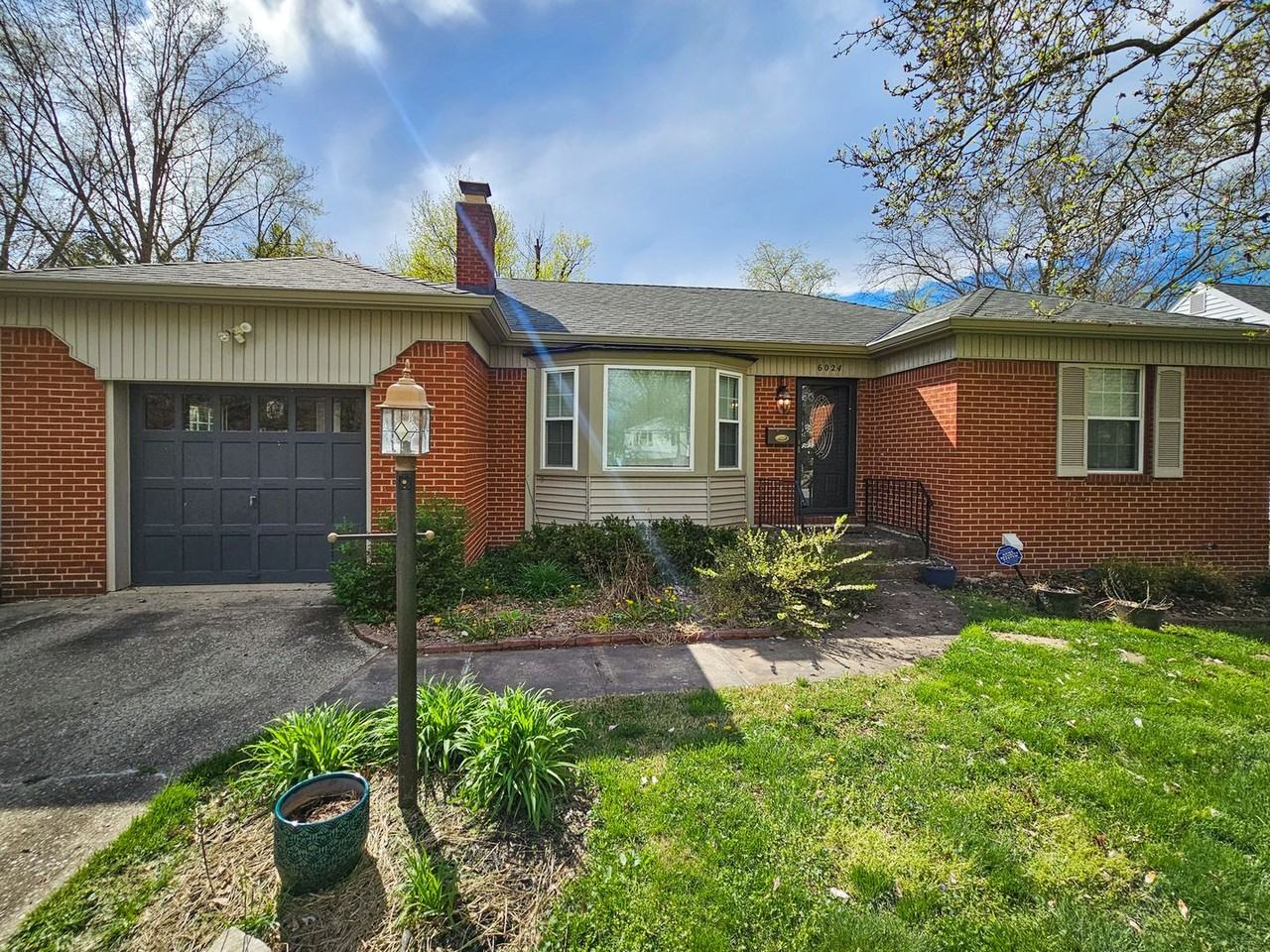 6024 Hillside Avenue East Dr - Photo 2 of 47