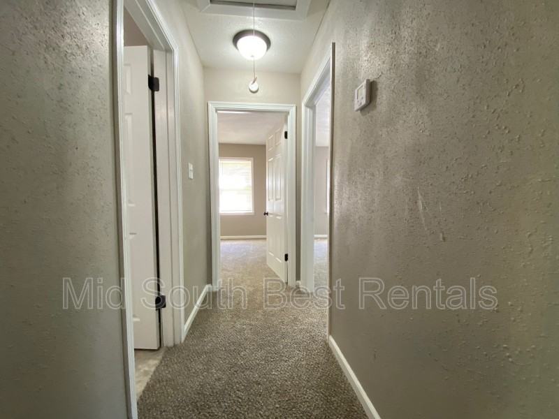 4714 Leonard Rd - Photo 6 of 8