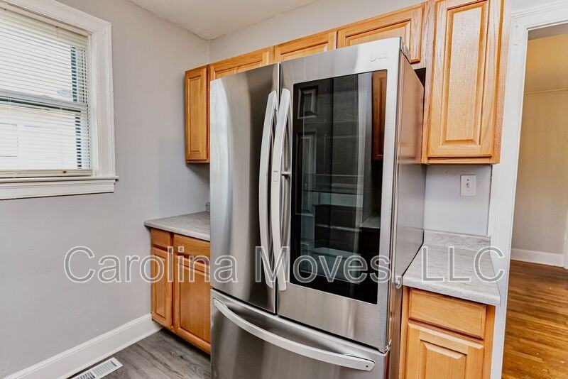 202 Brookwood Ter - Photo 6 of 14