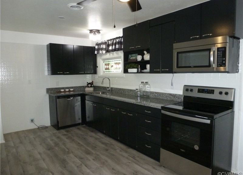 1815 Naselle Ln - Photo 6 of 19