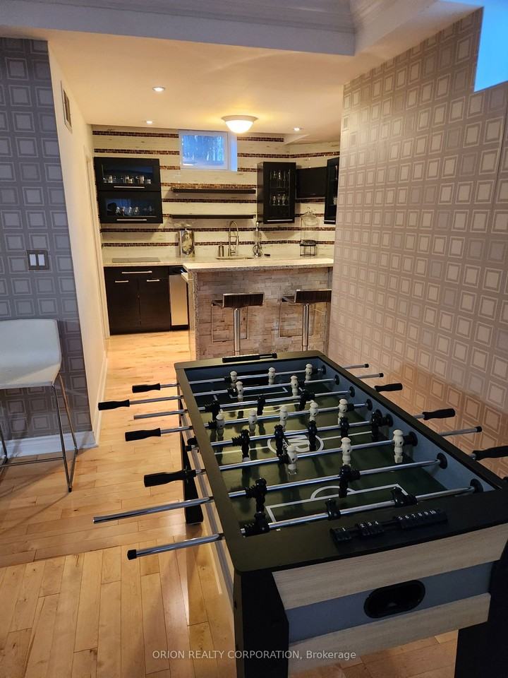 241 Hunterwood Chase #None - Photo 3 of 6