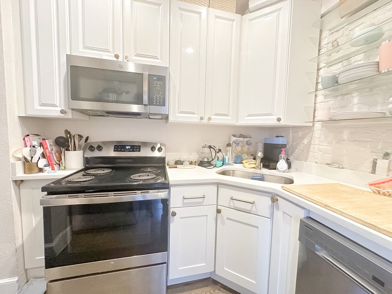 57 Myrtle St #3 - Photo 5 of 11