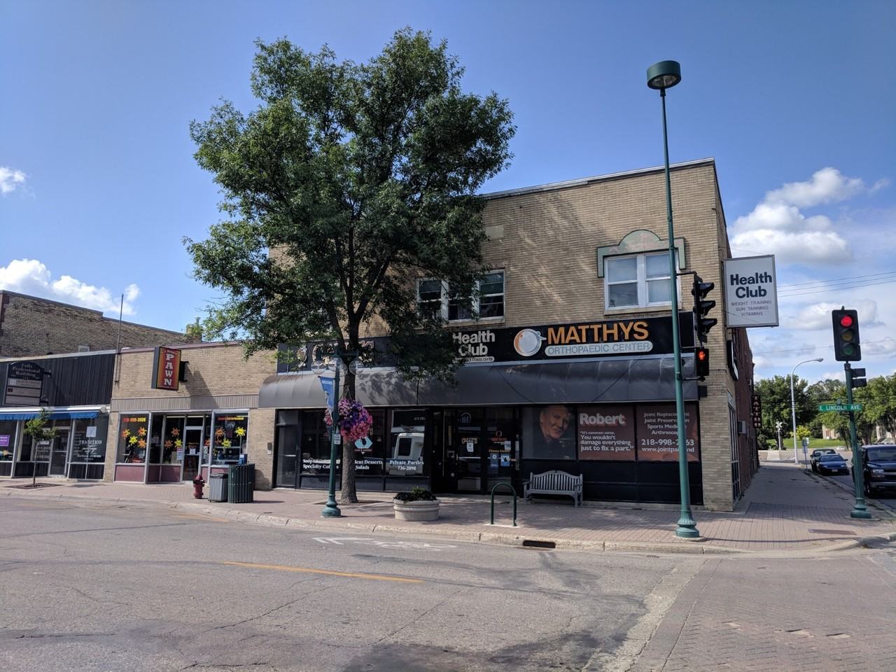 129.5 E. Lincoln Ave. (Residential) - Photo 2 of 2