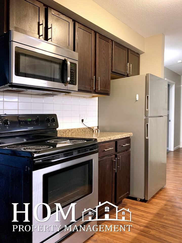 520 James Avenue - Photo 2 of 10