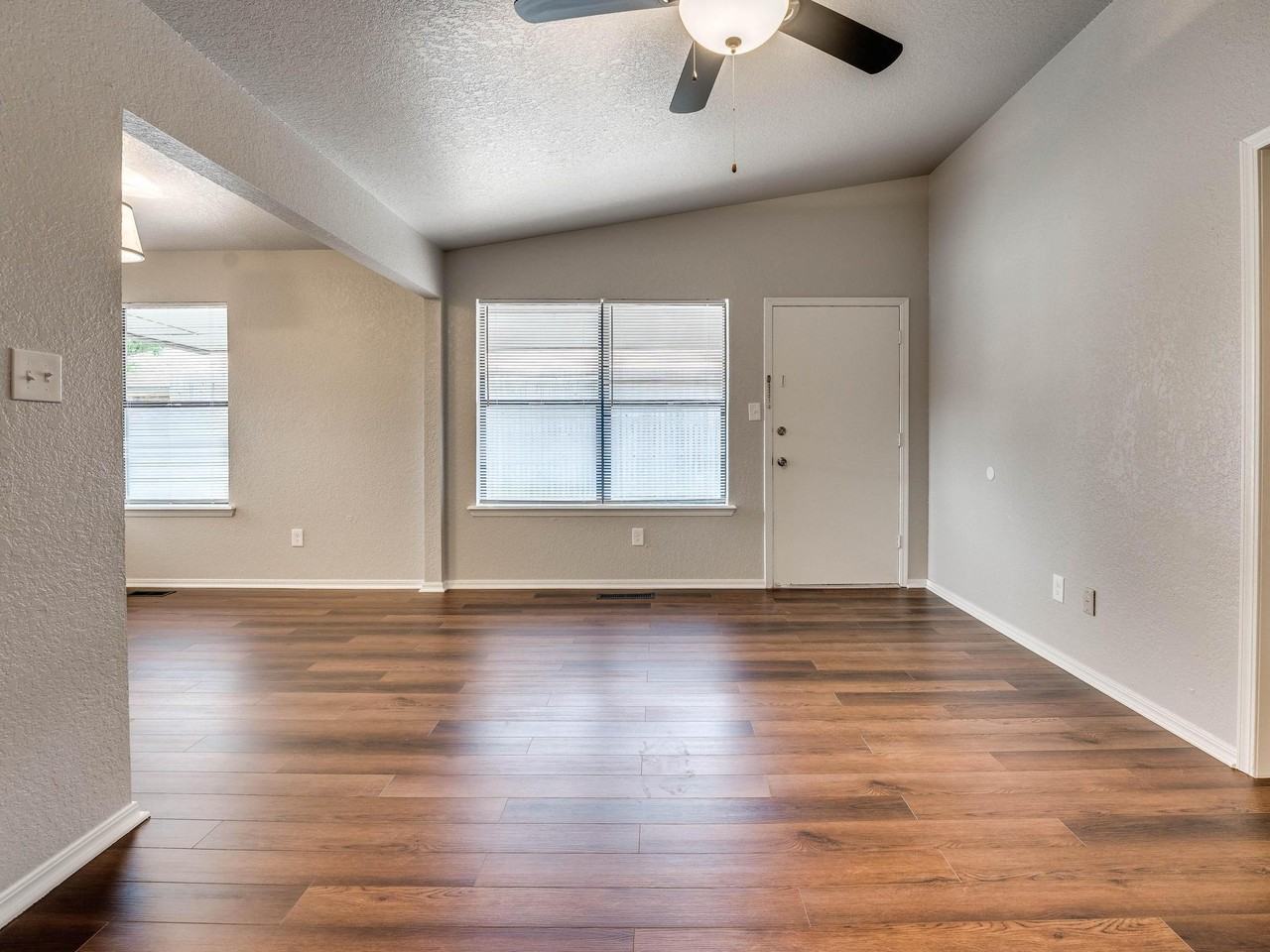 1710 Hillcrest Drive - Photo 3 of 19