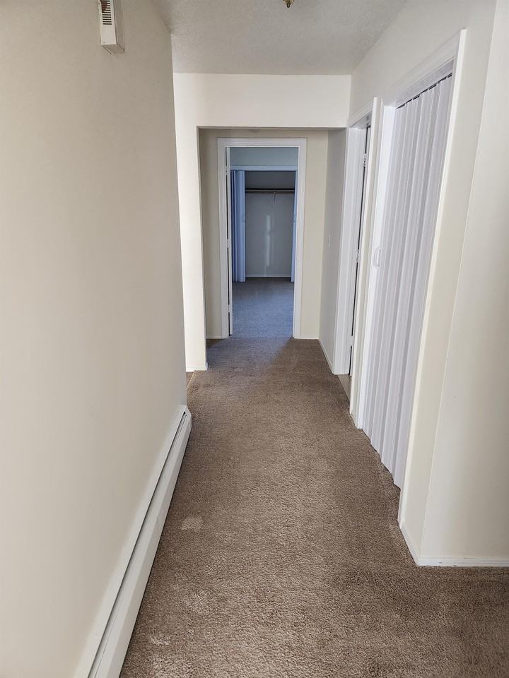 Regency Ridge - Photo 2 of 6