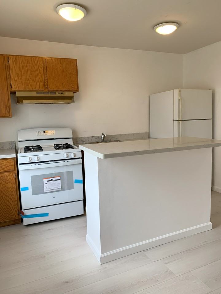 1014 Florida Street #1014 1/2 - Photo 5 of 15