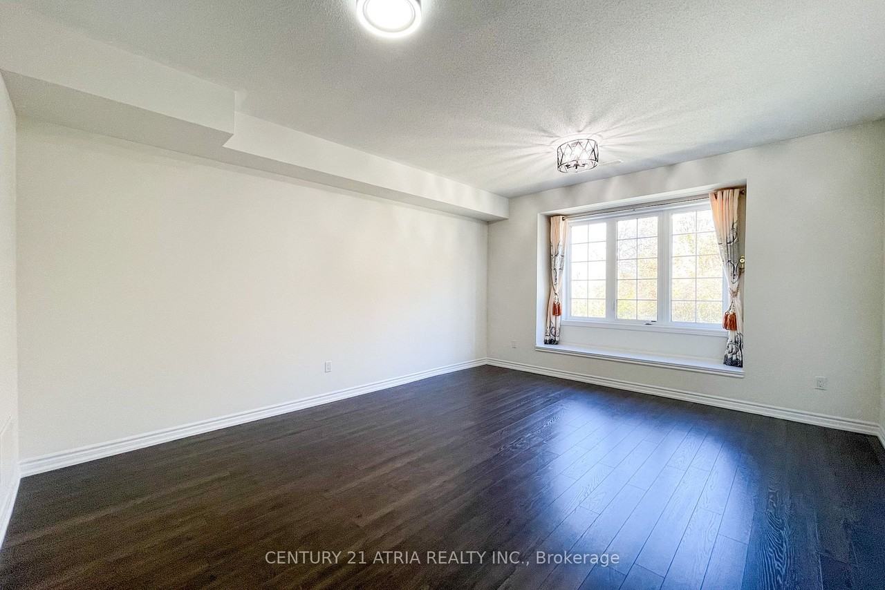 214 William Forster Road - Photo 3 of 6