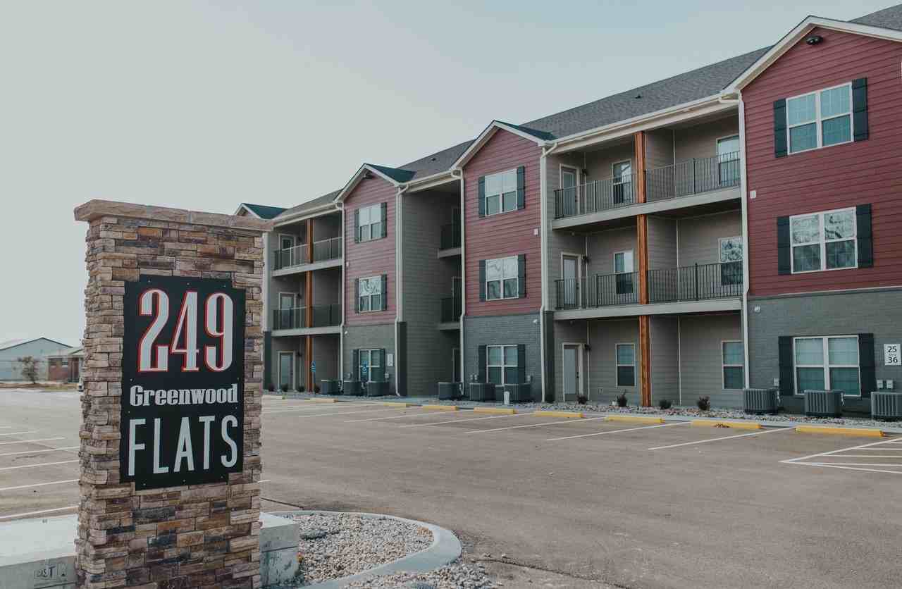 Greenwood Flats - Photo 2 of 50