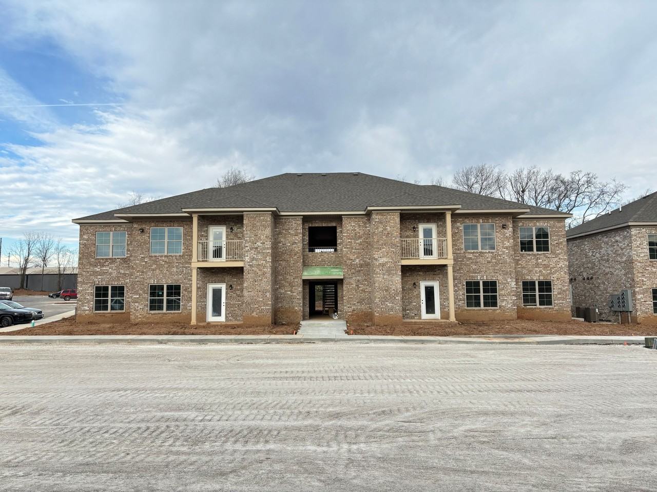 Lost River Cove Apartments - 945 Riverbend St, Bowling Green, KY 42104 ...