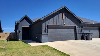 7202 22nd Place - Photo 1 of 1