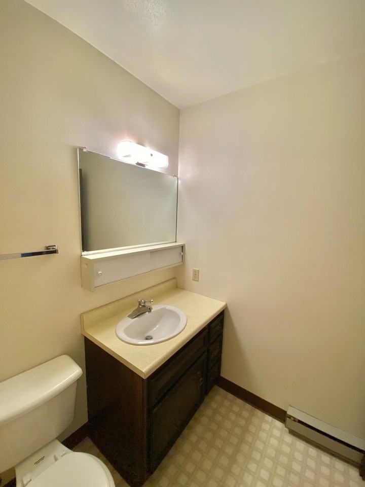 3114 - Photo 7 of 15