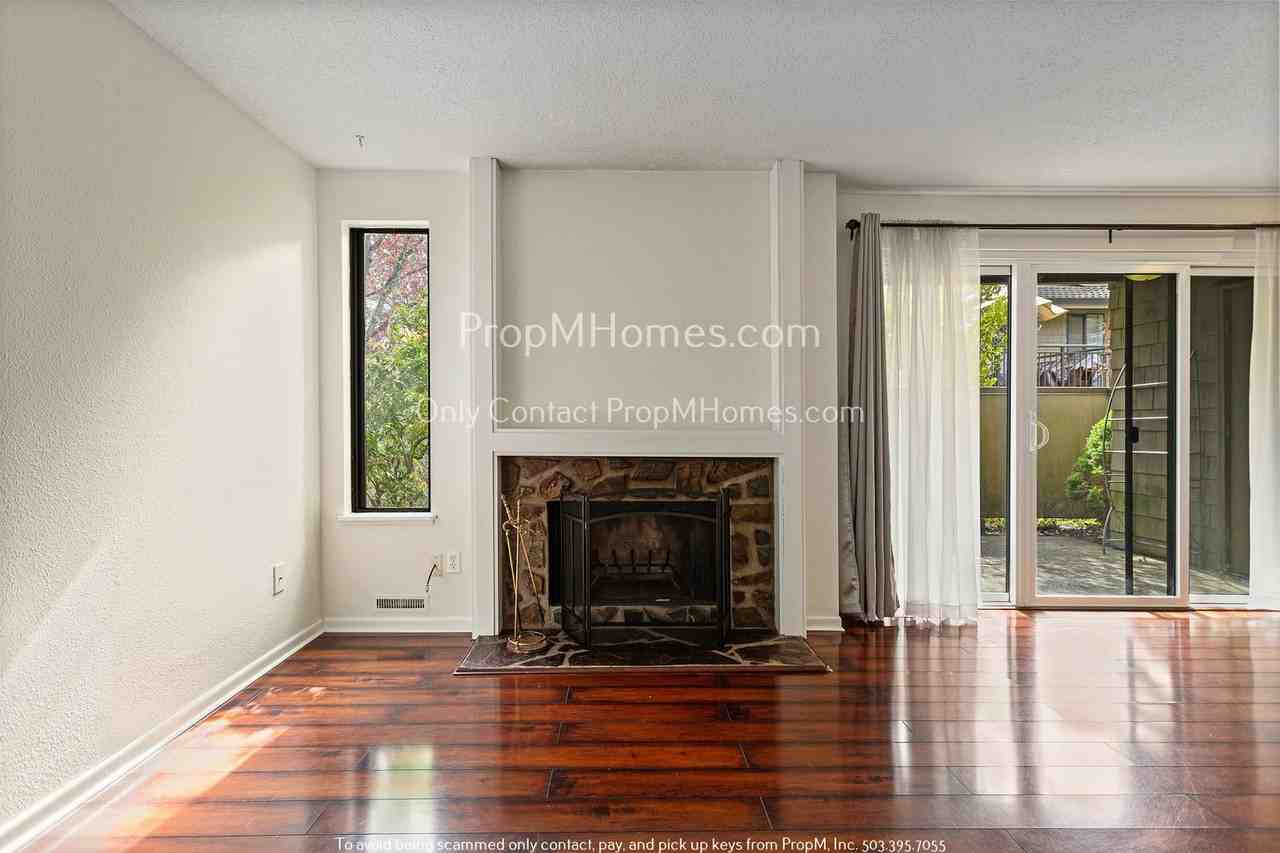 13 Crestfield Ct - Photo 2 of 22