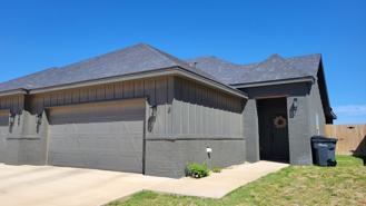 7204 22nd Place - Photo 1 of 1