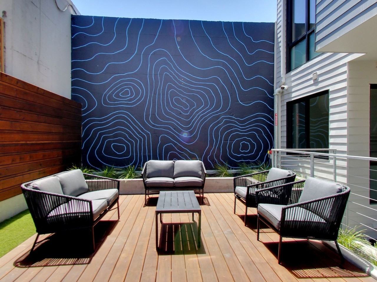 The Sutherland - Photo 2 of 7