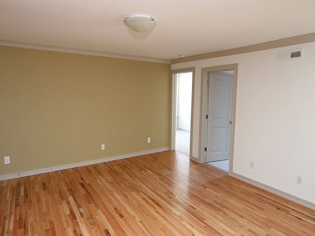 916 W TRINITY - Photo 2 of 11