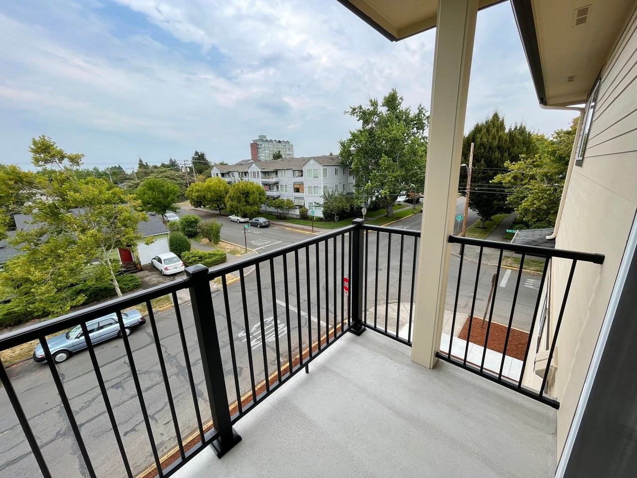 96 West 15th Avenue - Photo 7 of 32