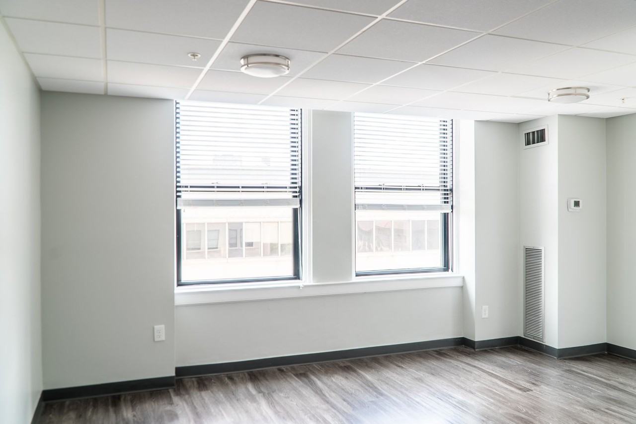 Park Plaza on the Grid - Photo 6 of 32