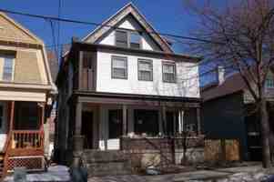 featured image of 11 N Franklin St