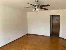 featured image of 112 W Braasch Ave