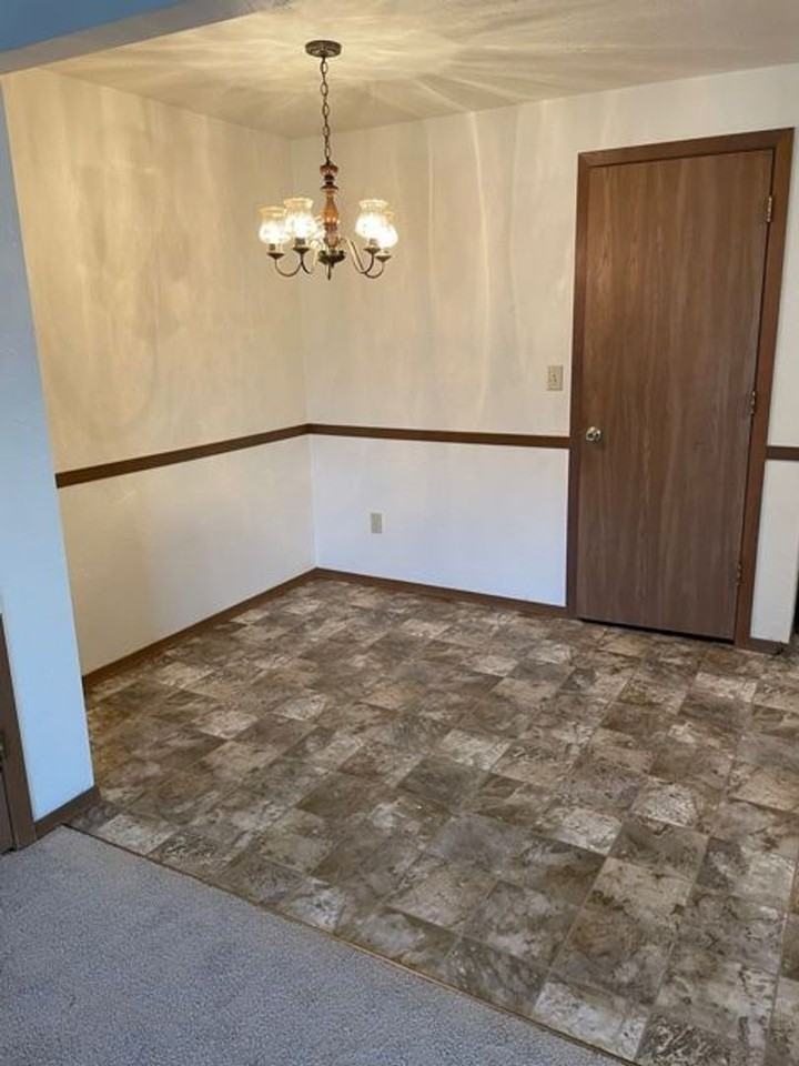 2985 Mossy Oak Circle - Photo 4 of 8