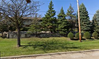 featured image of 2433 S 43rd St