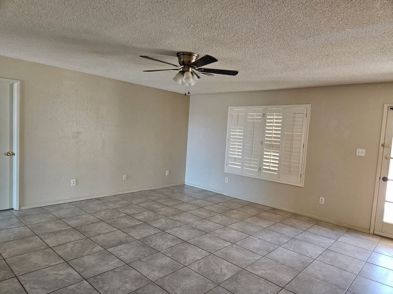 6191 E 43rd St - Photo 2 of 15