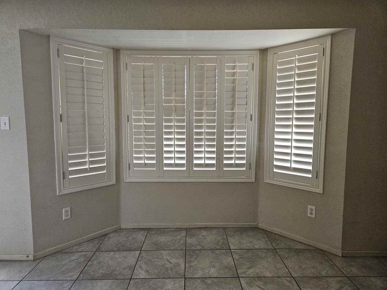 6191 E 43rd St - Photo 3 of 15