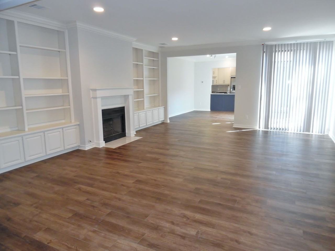 4715 Lafayette Ave - Photo 7 of 45