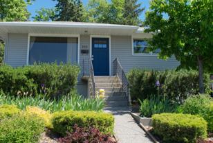 900 Nw Clifford St - Photo 1 of 1