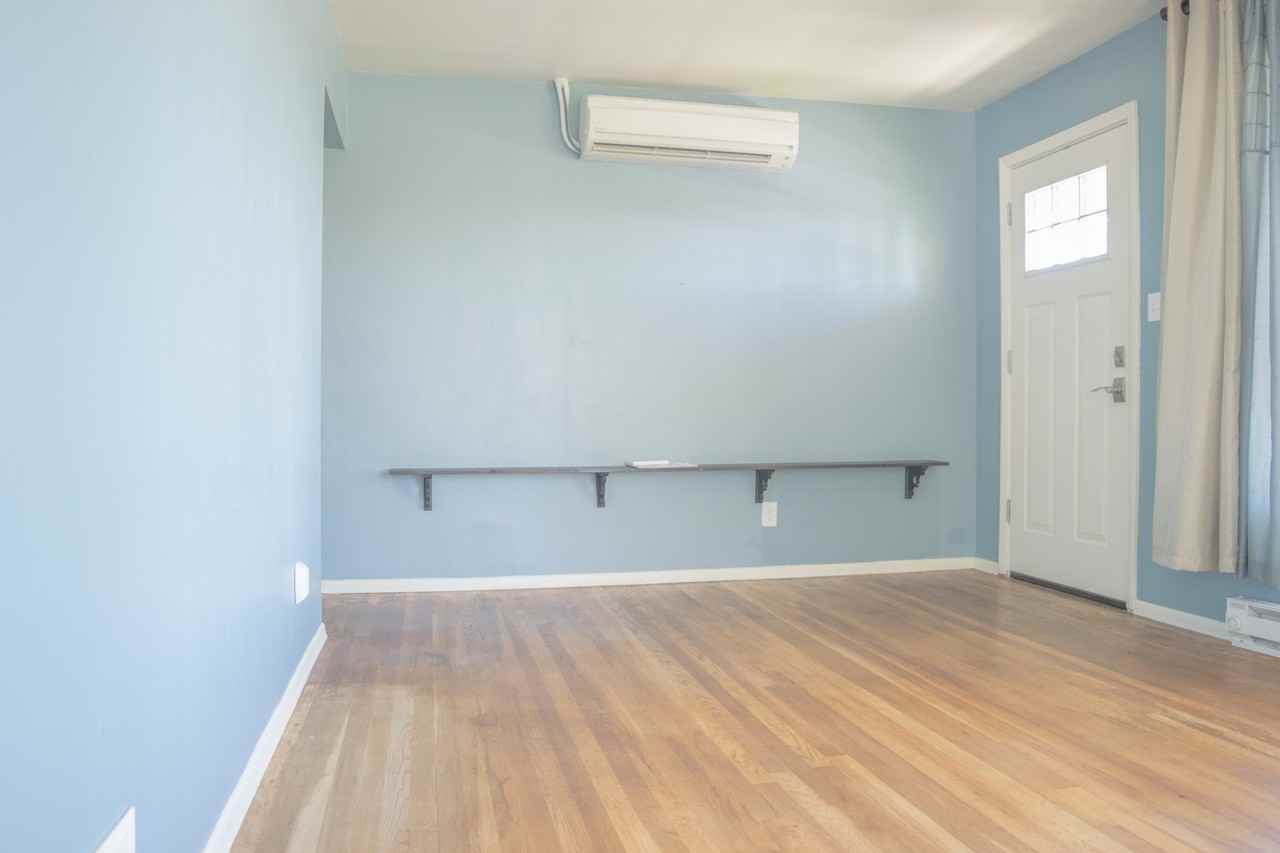 900 Nw Clifford St - Photo 5 of 7