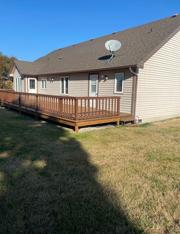 10505 Springlake Rd - Photo 3 of 18