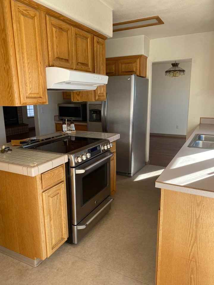 10505 Springlake Rd - Photo 7 of 18