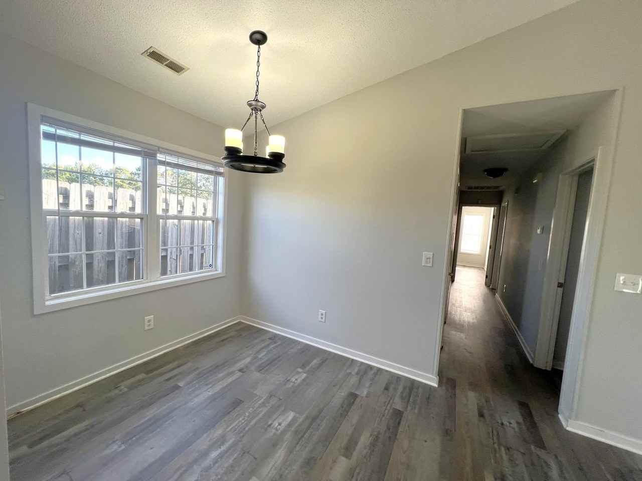 7528 Foxwerth Dr - Photo 6 of 31