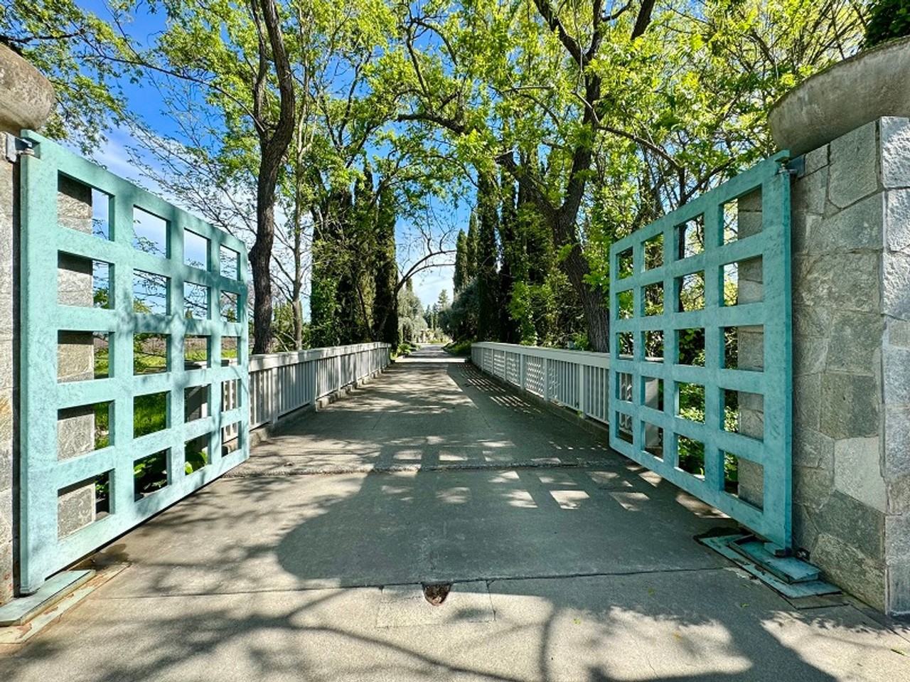 Money Road, 7900 - Photo 3 of 23