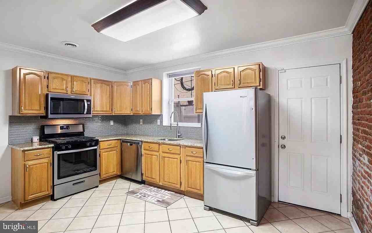 2038 Webster Street - Photo 7 of 17