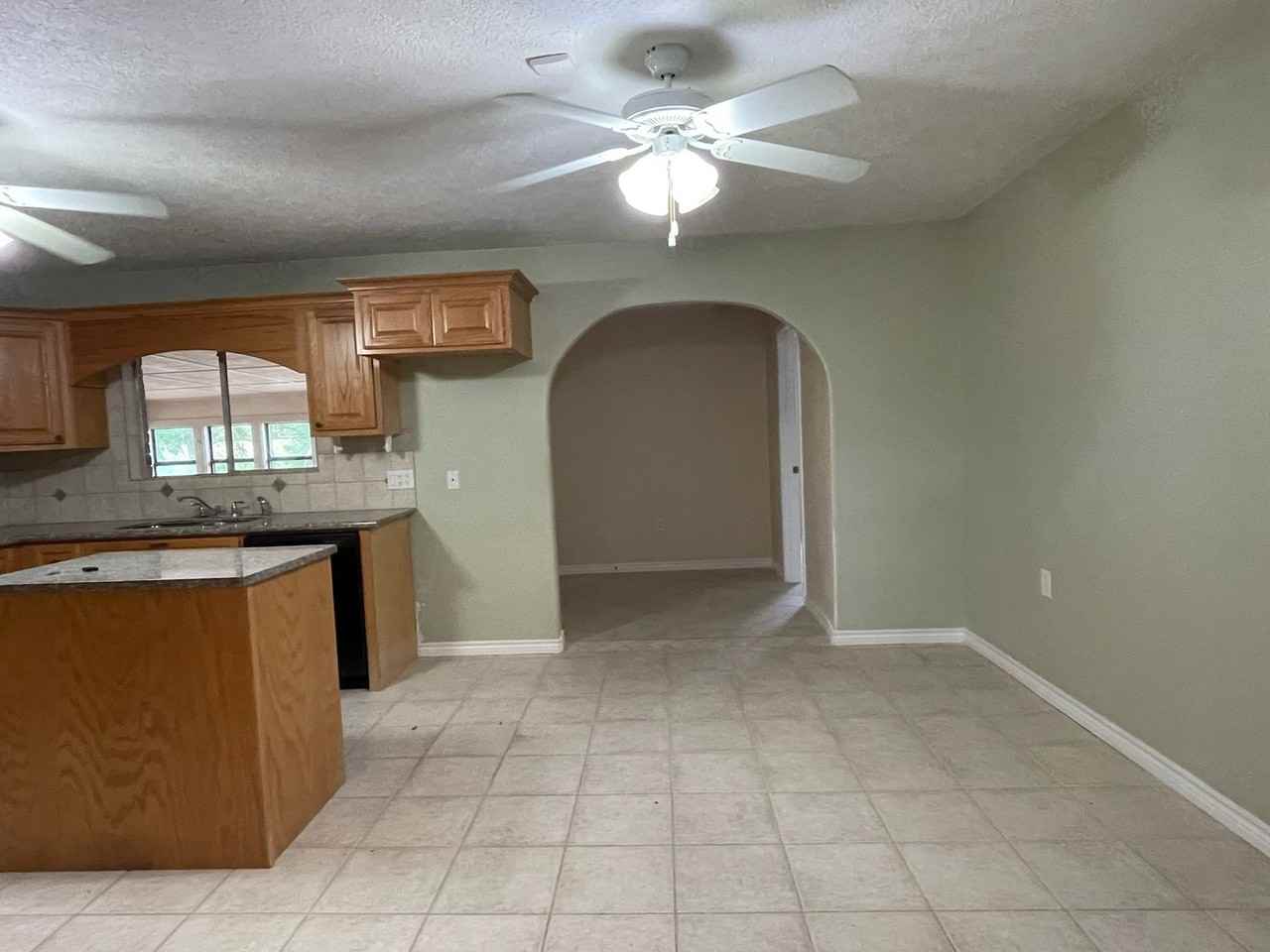 1190 Bernice Ln - Photo 3 of 15