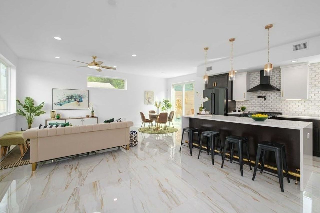 4902 Lott Ave - Photo 7 of 29