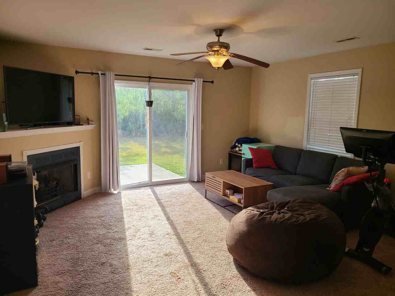 180 Pine Hollow Rd - Photo 6 of 21